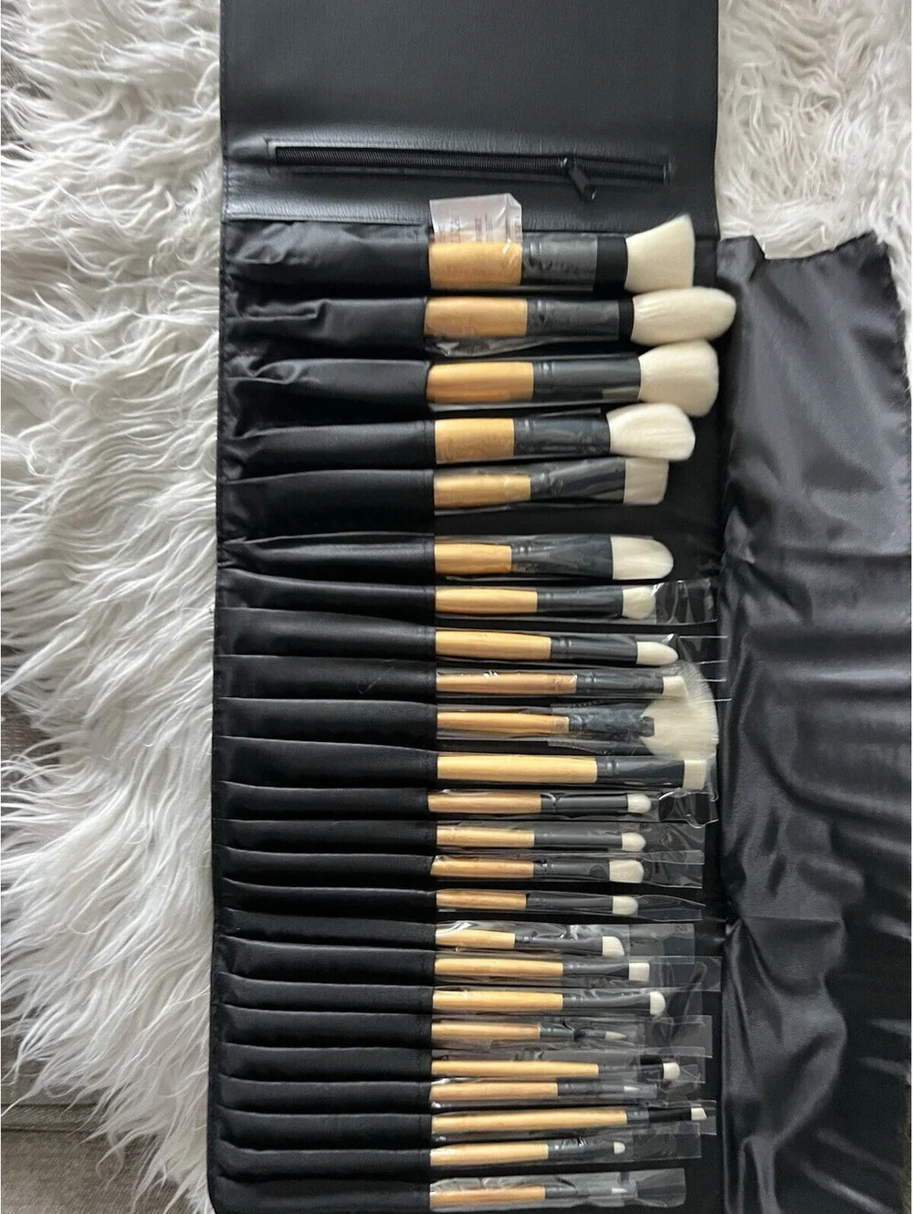 New Coastal Scents Elite 24-Piece Brush Set Bamboo Collection AUTHENTIC